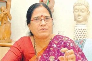 పీవీ కుమార్తెను కేసీఆర్ అగౌరవపరిచారా..!?