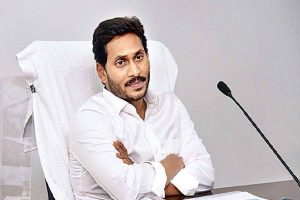 బెయిల్ రద్దు పిటిషన్ : జగన్‌, సీబీఐకి నోటీసులు..!