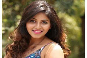 ఇంకా రేసులోనే ఉన్నా:  అంజ‌లి