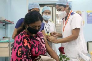 మూడో దశ వ్యాక్సినేషన్ పబ్లిసిటీ స్టంట్..!