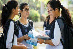 “బ్యాక్‌లాగ్స్” క్లియర్ చేసుకున్న తెలంగాణ విద్యాశాఖ..!