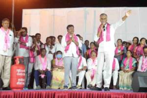 ఎమ్మెల్యేని గెలిపిస్తే కేంద్ర పథకాలు అమలు చేస్తారట !