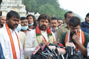 ఇండస్ట్రీని కాపాడతాం: బాలకృష్ణ