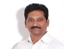 చిరంజీవి భుజాల మీదుగా తుపాకీ కాల్చేలా వైకాపా కుట్ర: జనసేన ప్రతినిధి