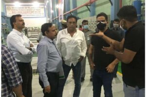 ప్రకాష్ రాజ్, ప్రశాంత్ కిషోర్‌తో కేసీఆర్ చర్చలు !