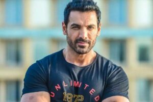 నేను బాలీవుడ్ హీరోను .. తెలుగులో చేయను : జాన్ అబ్రహం