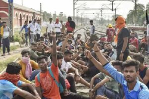 వ్యవసాయ చట్టాలు .. అగ్నిపథ్ – సమస్య ఒక్కటే !