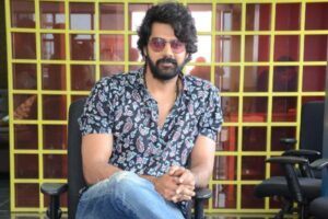 బాల‌య్య‌కు ముద్దు పెట్టాల‌నుకొన్నా!
