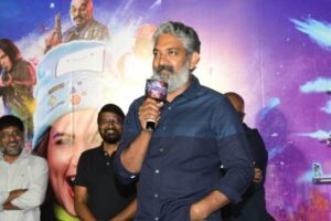 ఇలా తీస్తే ప్రేక్షకులు థియేటర్ కి వస్తారు: రాజమౌళి