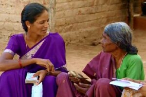 కోతల సీజన్.. ఈ సారి ఒంటరి మహిళలు టార్గెట్ !