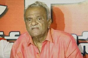 కమ్యూనిస్టులకు శాపం నారాయణ లాంటి లీడర్లే !