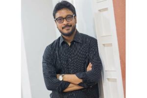 రైట‌ర్‌కి ఛాన్స్ ఇచ్చిన ర‌వితేజ‌?