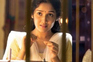 ఆ రెండు సినిమా క‌థ‌లూ ఒక్క‌టేనా?