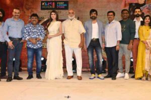 ధ‌మాకాపై ఏం కాన్ఫిడెన్స్ అండీ బాబూ…?!