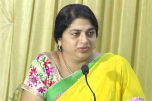 విజయమ్మ, షర్మిల ఇప్పుడు శైలజా కిరణ్ !