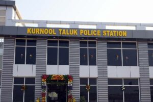105 కేజీల వెండి దొంగతనం చేసిన ఏపీ పోలీస్