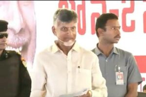 రజనీ డైలాగ్ చంద్రబాబు నోటి వెంట – టైమింగ్ అదుర్స్ !