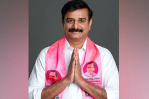 తెలంగాణ ఎన్నికల్లో “కత్తిపోటు” కలకలం!