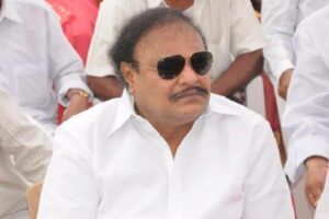 చల్లా ఫ్యామిలీలో చిచ్చు పెట్టి చూస్తూ కూర్చున్న జగన్ !