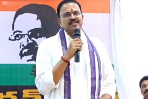 హోదాను తెస్తామని చెప్పడమే పెద్ద మోసం కాదా జేడీగారూ !
