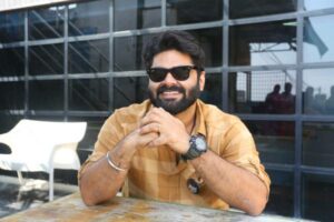 ‘క్షణం’ దర్శకుడి ఆవేదన