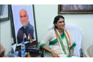 ఏపీ కాంగ్రెస్ : పొగొట్టుకున్న చోట వెదుక్కునే ప్రయత్నం !