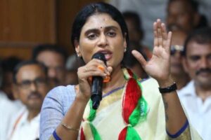 ఏం పీక్కుంటారో పీక్కోండి – షర్మిల మాస్ వార్నింగ్ !