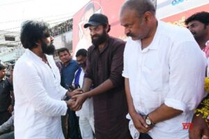 ప‌వ‌న్ పిలుపు కోసం ఎదురు చూస్తున్నా:  వ‌రుణ్ తేజ్‌