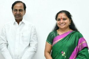 కేసీఆర్ వెంట కవిత !