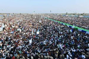 సభతో వచ్చిన మైలేజీ కన్నా గ్రాఫిక్స్ తో పోయిన పరువే ఎక్కువ !