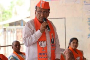 బీజేపీ బోణి – సూరత్ ఎంపీ అభ్యర్థి ఏకగ్రీవం