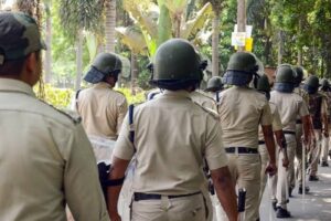పోలీసు వ్యవస్థ నిర్వీర్యం – ఇక ఈసీ చేతుల్లోనే !