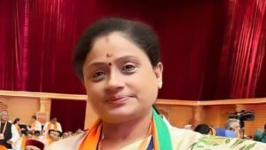 ప్రచారంలో పొలిటికల్ గ్లామర్ ఏదీ..?