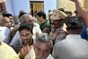 పోలింగ్ తగ్గించాలనే వైసీపీ “దాడుల ప్లాన్” పెయిల్ !