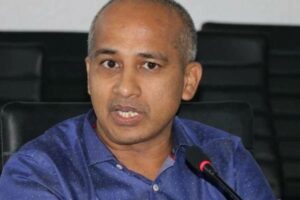 ఏడాదిగా పోస్టింగ్ లేదు..నేరుగా సీఎంవోలోకి !