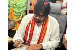 కొత్త ఇన్నింగ్స్ మొదలుపెట్టిన పవన్