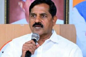 జగన్ ఇంటి గుట్టు ఆదినారాయణరెడ్డికి ఎరుక !