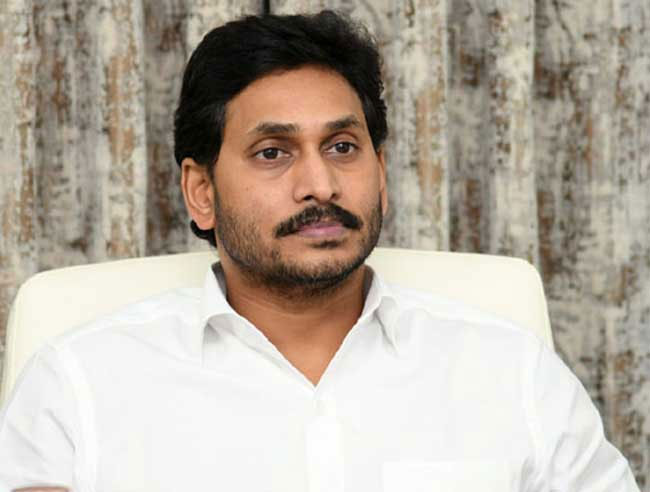 Chandrababu advice to his MPs not to pay attention to Jagan