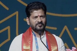 ఇరవై ఏళ్ల ఇండస్ట్రీ.. రేవంత్ కు తోక ముడిచిందా?