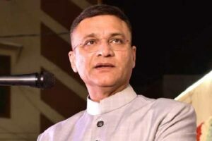 బుల్లెట్లు కాదు బుల్‌డోజర్లే !
