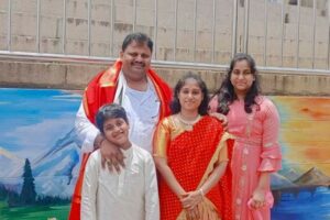 30 లక్షలకు 4ఎకరాలు అమ్మేయ్.. లేదంటే – ఆ ఎమ్మెల్యే భర్త బెదిరింపులు !