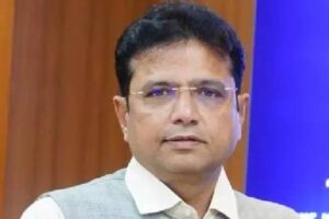ట్విస్ట్ ల మీద ట్విస్టులు..పీసీసీ చీఫ్ గా రేసులోకి ఐటీ మినిస్టర్?