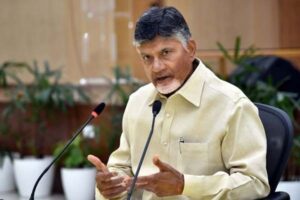 అధికారులకు సీఎం చంద్రబాబు సీరియస్ వార్నింగ్