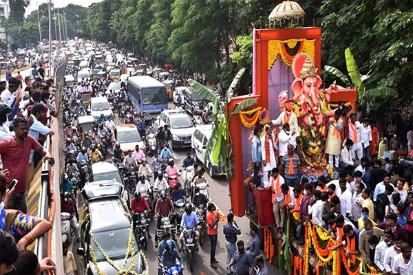 Traffic diversions in Hyderabad for Ganesh Immersion