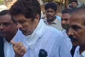 జగన్ కోసం తిడితే పోసాని గతే !