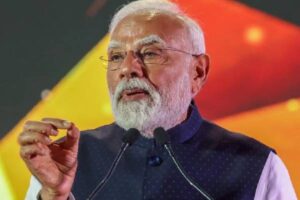 మోదీ రైట్ –  పిచ్చోడితో పోరాటం పిచ్చి పనే !