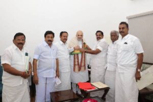 విజయ్‌తో కాదు బీజేపీతో అన్నాడీఎంకే !