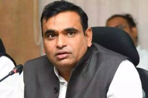 పవన్ హెచ్చరికలకు ఉలిక్కిపడిన కాంగ్రెస్ !