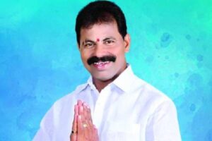 సొంత జిల్లాలో జగన్ రెడ్డికి వరుస షాకులు