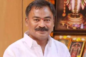 పదవి పీకేసినా పద్దతి మార్చుకోని కడప మేయర్ !